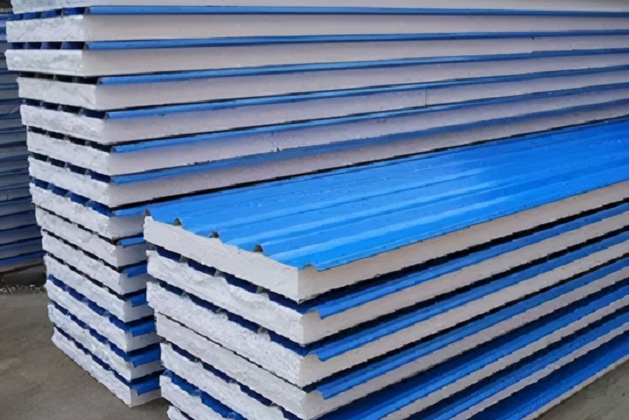 彩钢夹芯板导热系数的保温隔热、轻质、抗震、易于搬运(图1)