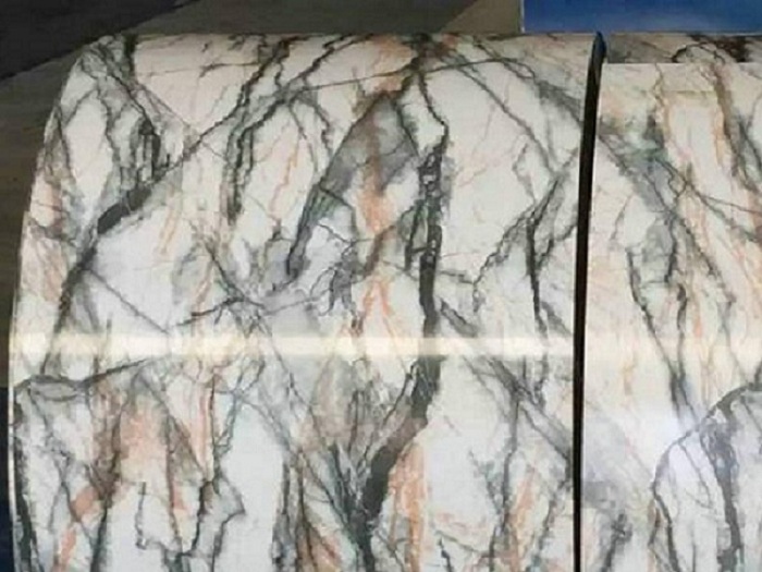 山东欧宸板业有限公司无麻点不漏涂加工方便等优点
(图1)