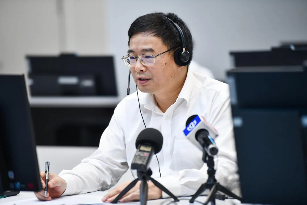 新民晚报夏令热线如约至百姓“出新题”各方解烦忧(图5)