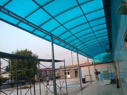 【vheeRu】天津保温板彩钢房哪家公司比较好？(组图)(图1)