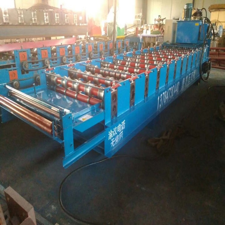 压瓦机的购买前须知事项公路护栏板的保养保护
(图6)