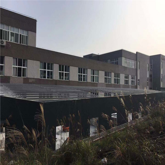 




金特尔彩钢棚安装注意事项.吊杆檀木安装完毕！
(图6)