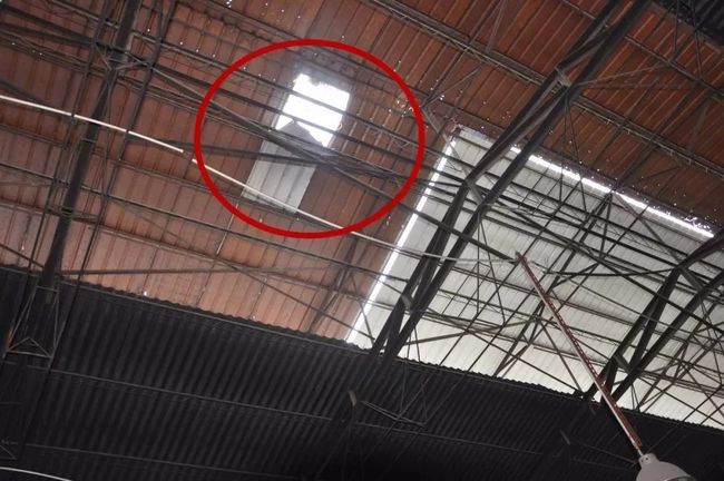 让人不省心的彩钢瓦房2016年彩钢瓦事故依旧只增不减(图2)