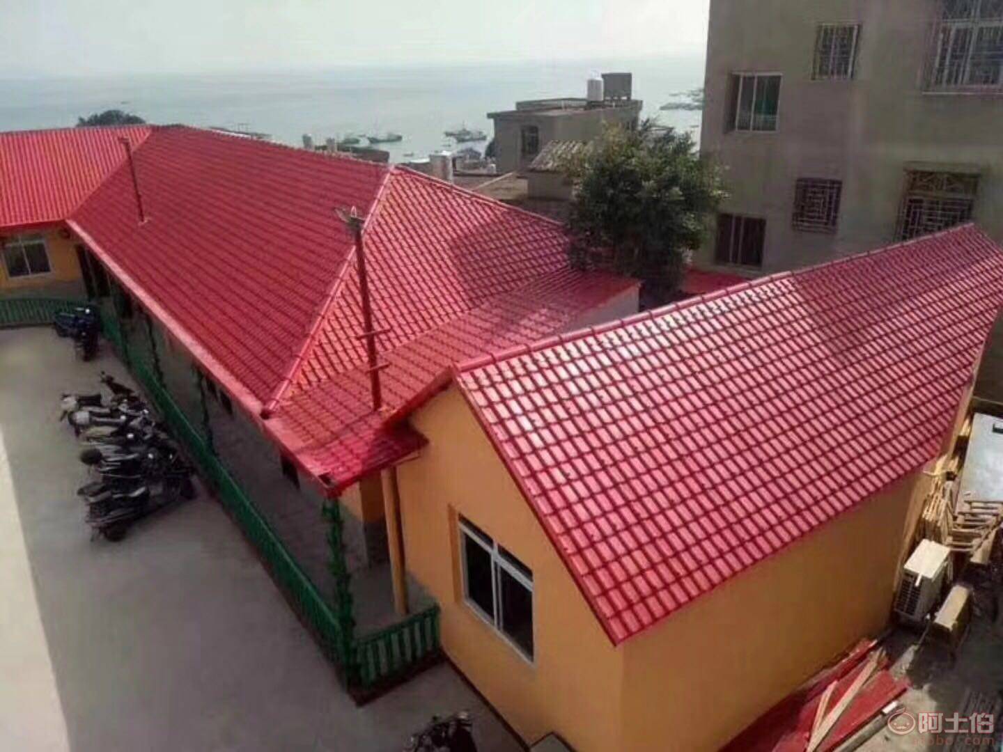 解决树脂瓦与琉璃瓦哪个好化工厂房的腐蚀问题(图5)