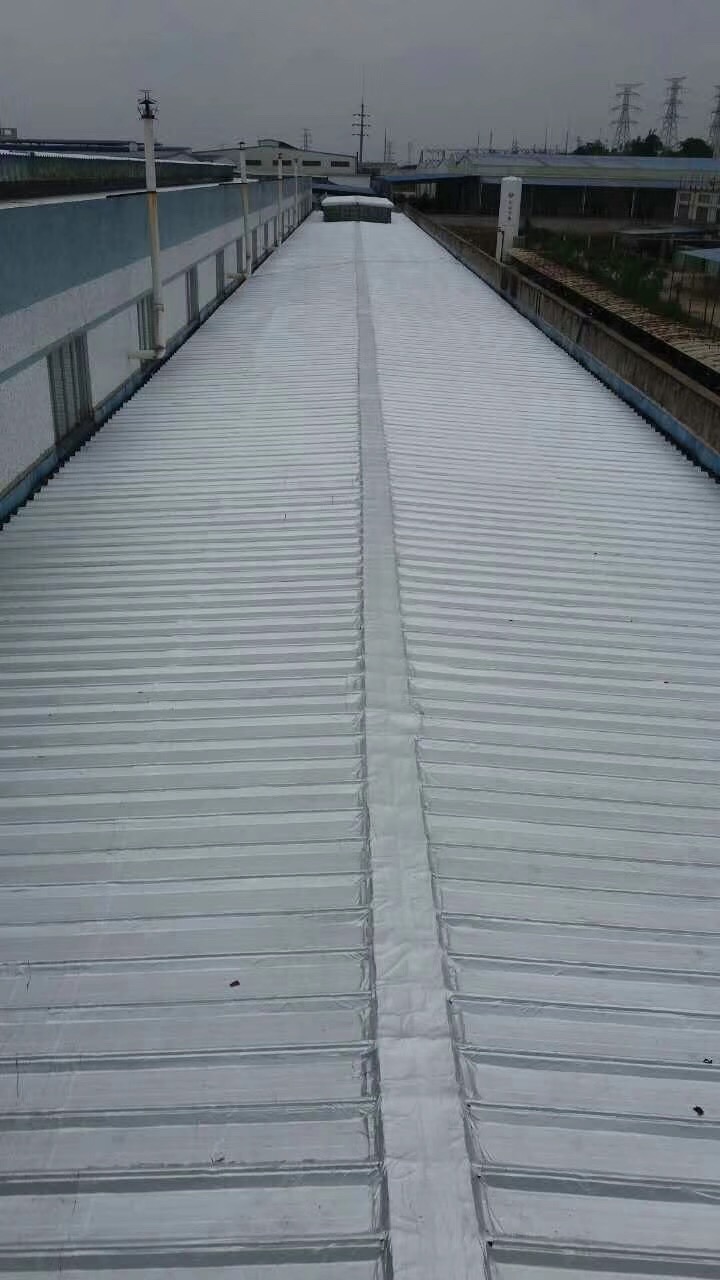 彩钢板屋面渗漏水的治理方案，两种方案均能有效治理(图5)