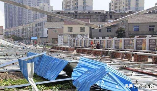 
中国铁路南宁局集团有限公司极易被大风吹上铁路(组图)


(图3)