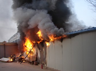 高淳区公安消防局集中开展违章搭建彩钢板专项整治行动(图)(图3)