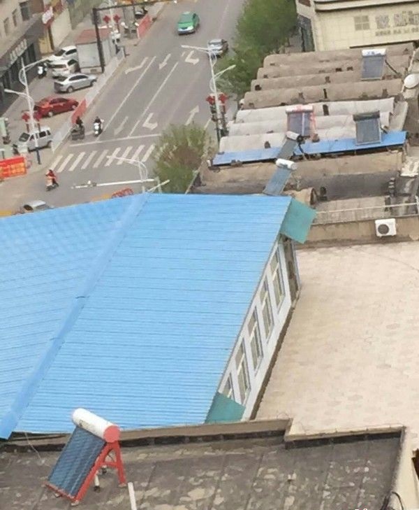 违建不拆除感觉头顶上像顶了一个定时炸弹(组图)(图3)