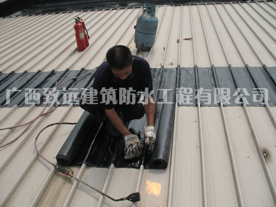 
彩钢活动房多少钱一平彩钢房怎么安装按材料等级来算？(图5)