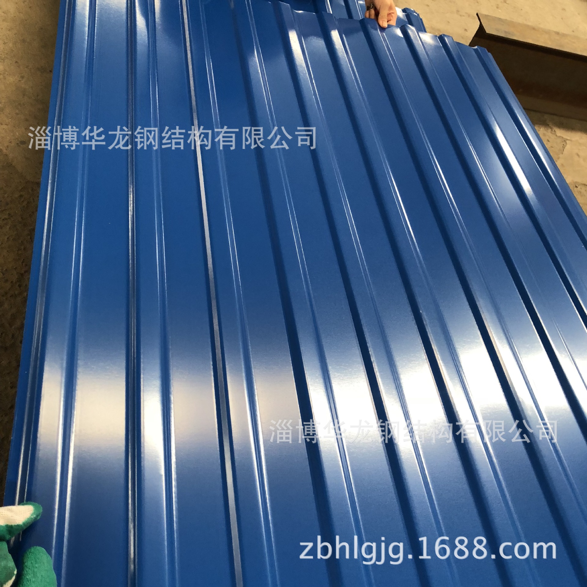 彩钢板多少钱一平方抄一般和彩袭两种价格
(图3)