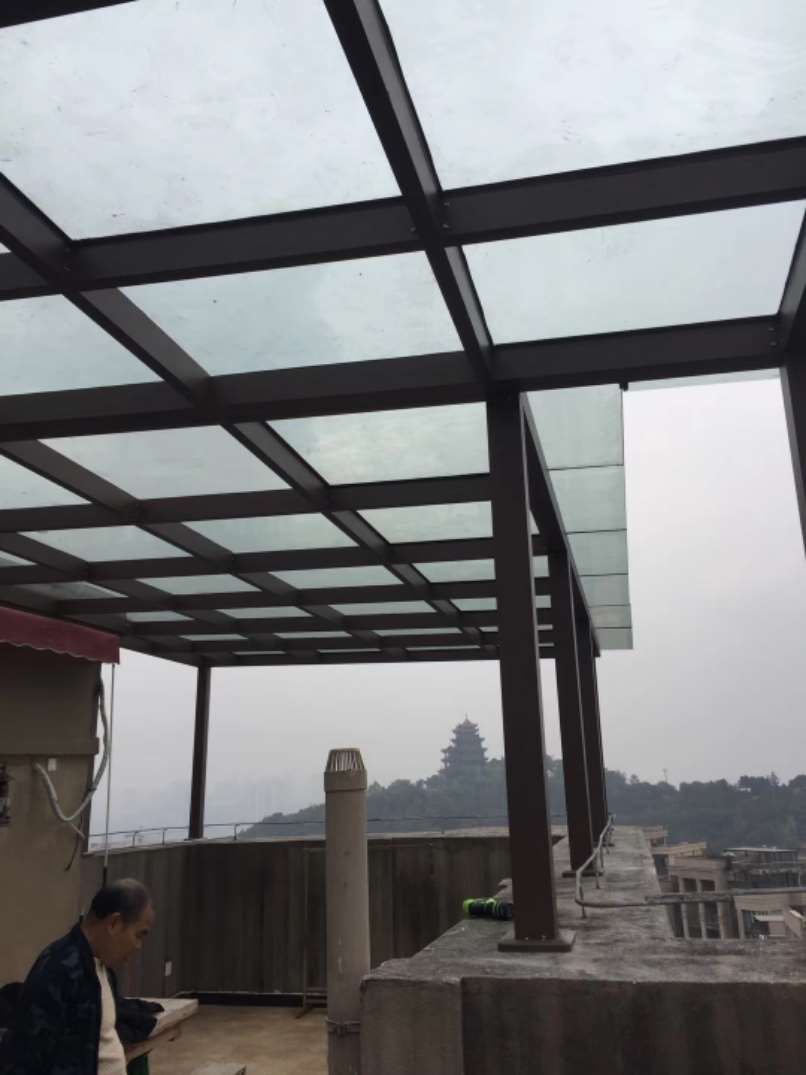 “这些彩钢棚被拆除，我们每天悬着的心终于放下了！”(图1)