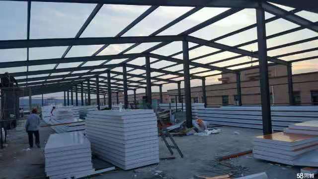 滁州彩钢板的主体构造都应当挑选什么样的材料？
(图2)