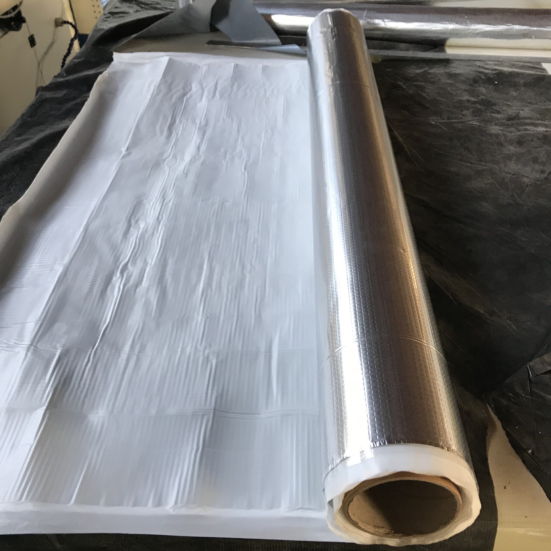 

北林屋顶彩钢房防漏胶带单面铝箔部位施工（一）【图】(图7)