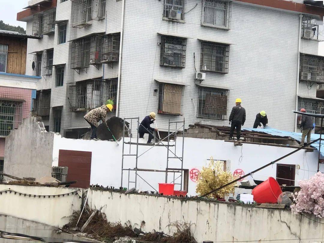 
孔家崖社区干部私自抢搭抢建违法建设受党内警告(图2)