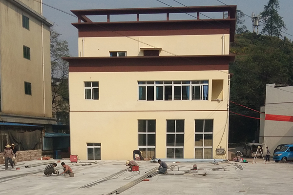 彩钢棚屋面容易出现漏水的部位重庆金色钢结构有限公司
(图6)