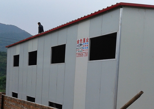 彩钢棚屋面容易出现漏水的部位重庆金色钢结构有限公司
(图9)