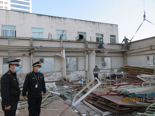 彩钢房里租户多楼下成大杂院街道城管责令改正通知书(图3)