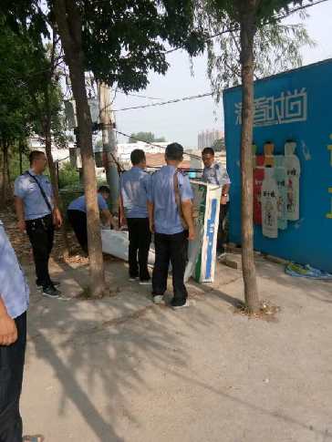 彩钢房尺寸
人和办事处向“两违”乱象宣战迈出重要一步(图2)