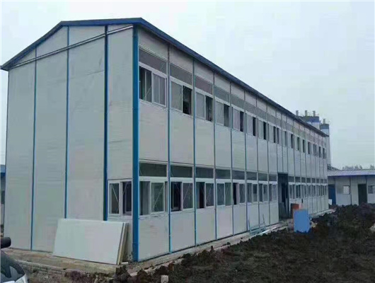 轻型钢结构的围护系统由单一化向多样化发展施工新方法(图3)