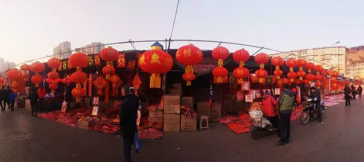 彩钢房架子图片大全 
吕梁市城市管理综合行政执法队莲花大队2019年1月7日牵头联合执法(图12)