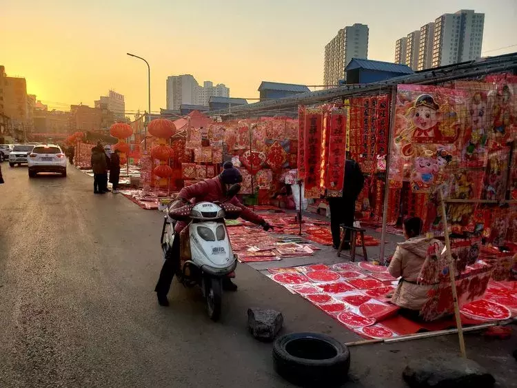 彩钢房架子图片大全 
吕梁市城市管理综合行政执法队莲花大队2019年1月7日牵头联合执法(图17)