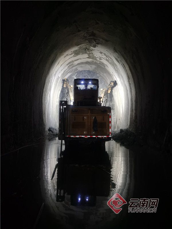 重点项目引发暴力冲突不断曾被索上亿资金围标(组图)(图2)