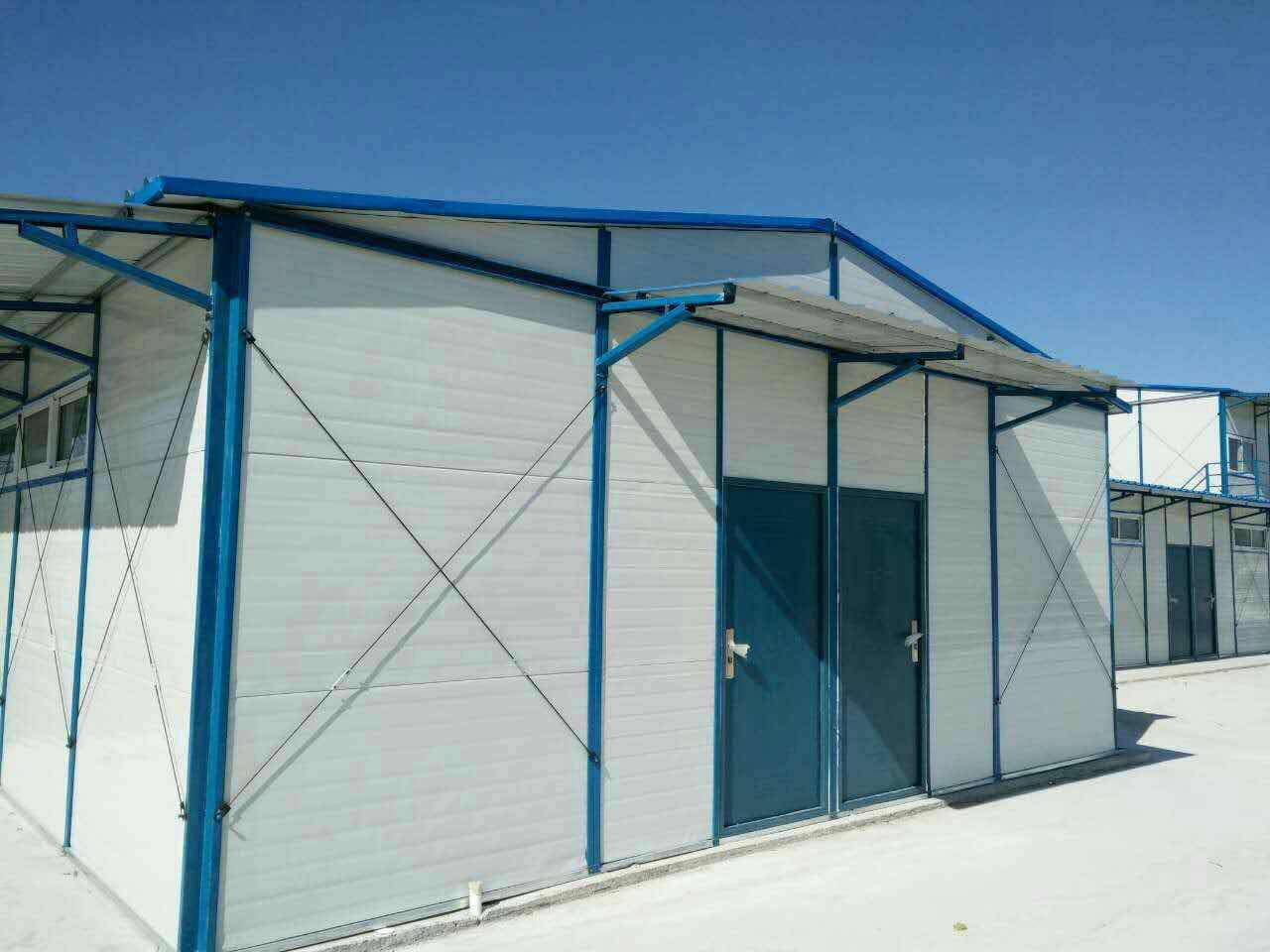 
张家口东经彩钢活动房板材彩钢夹心板板材板材


(图2)