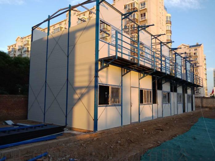 山西二手彩钢活动房广泛应用性能特点及采购须知-山西
(图3)