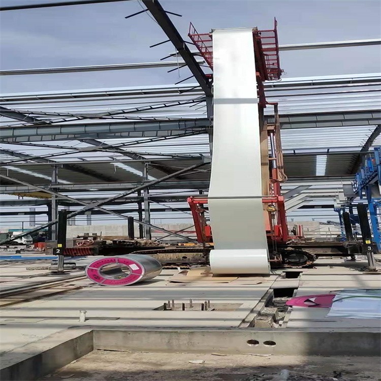 保亭县840型号高空压瓦机出租彩钢瓦现场压瓦全自动(组图)(图1)