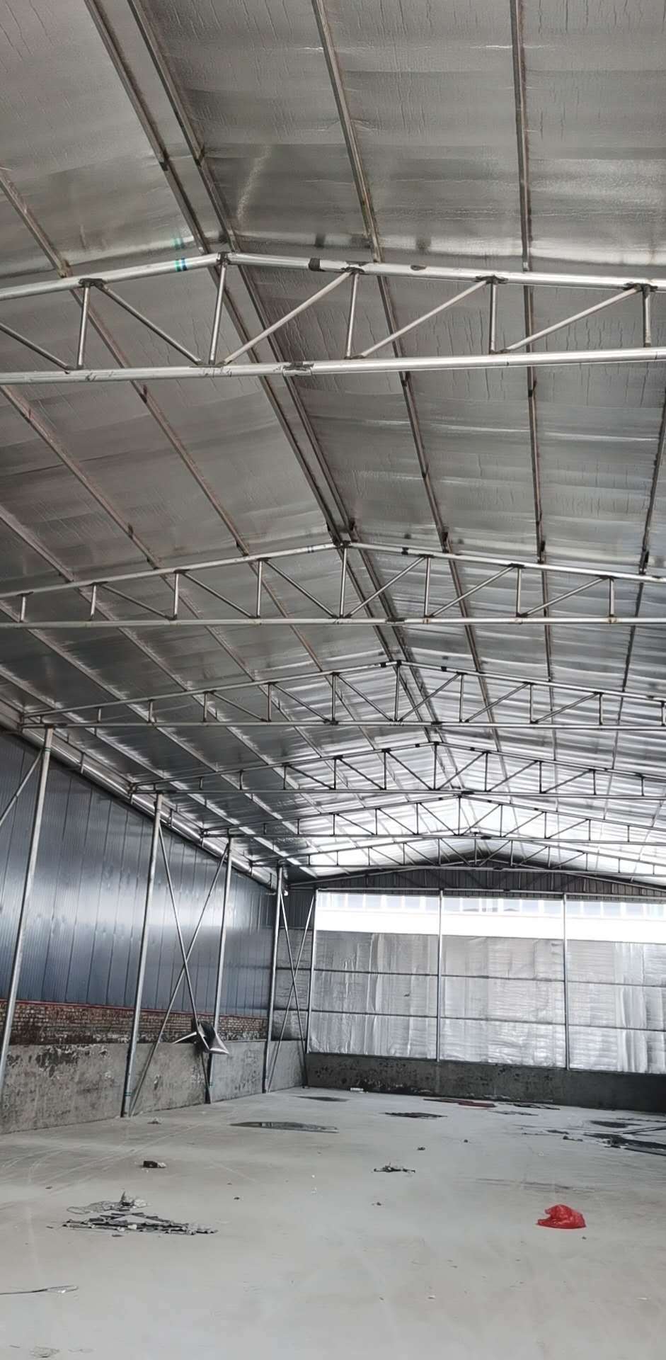 
阳光建筑施工部有先进的工程机械设备可设计及承建形态(图3)