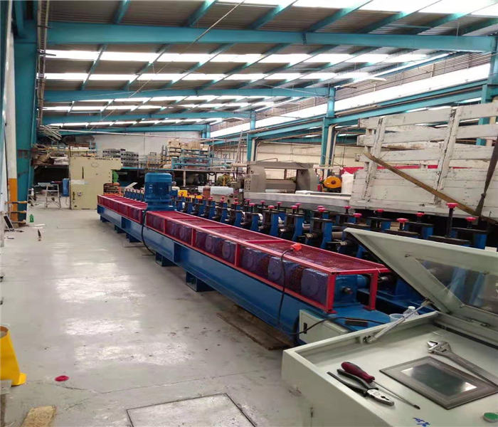 [无锡中博锐8ef0806]冷弯机械厂冷弯机构成的一部分(图2)