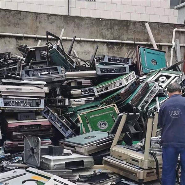 南昌老彩钢瓦夹心板岩岩棉板泡沫板回收联系我们
(图1)