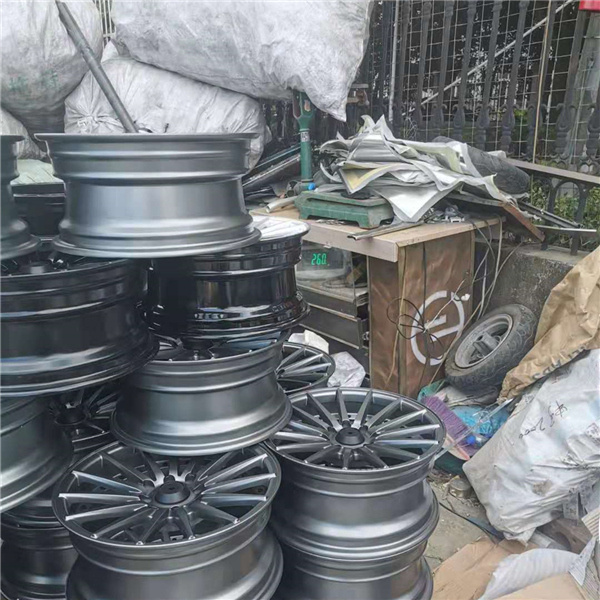 南昌老彩钢瓦夹心板岩岩棉板泡沫板回收联系我们
(图3)