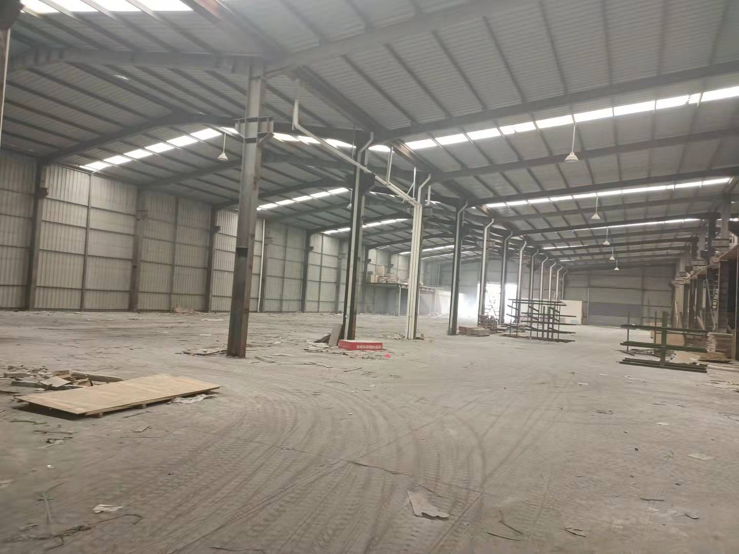 蚌埠市彩钢板回收厂家施工围挡采用独特工艺处理的聚氯乙烯能(图2)