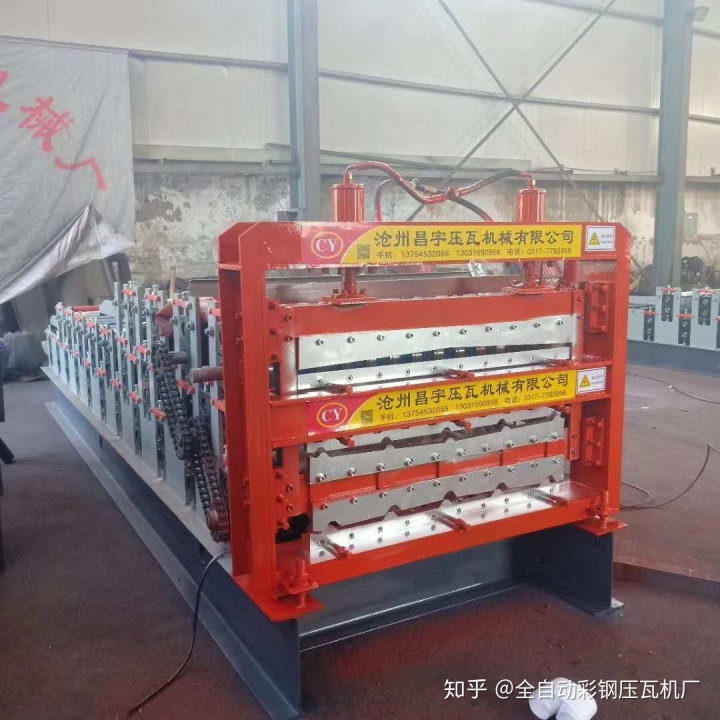 ​彩钢压瓦机的高空散装法高空设备(图5)