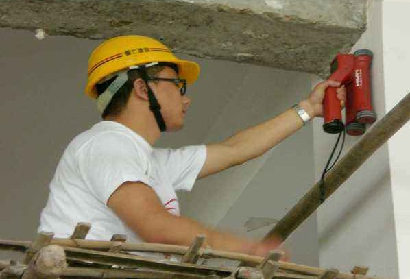 钢结构厂房屡次坍塌与罕见的巨大降雪量密切关系(图7)