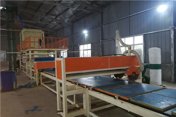 岩棉岩棉设备其板长不受限制，可达12米以上，外墙岩棉砂浆复合保温板




(图5)