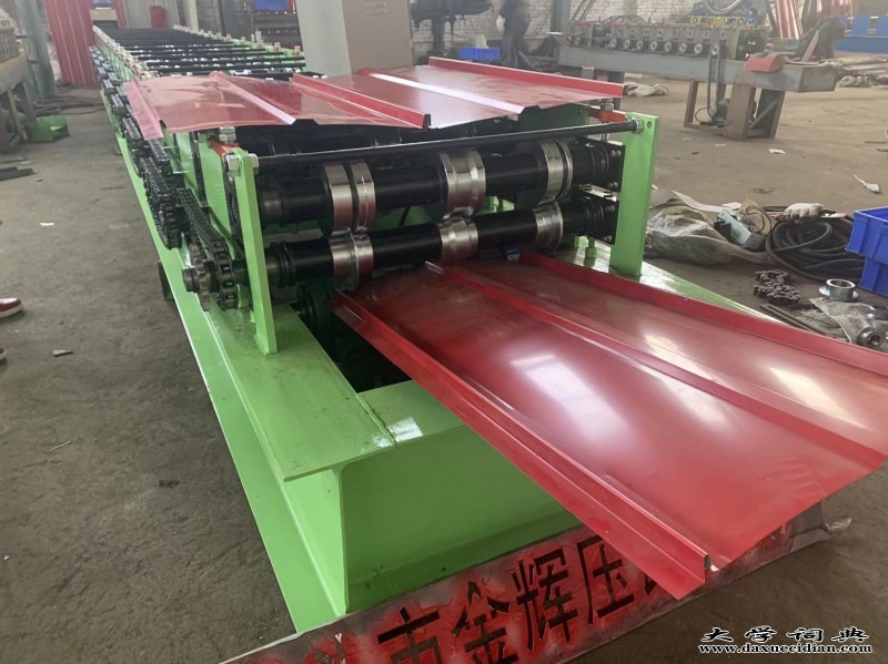 山东介绍压瓦机设备内径主轴的操作事项及添加时间介绍(图3)