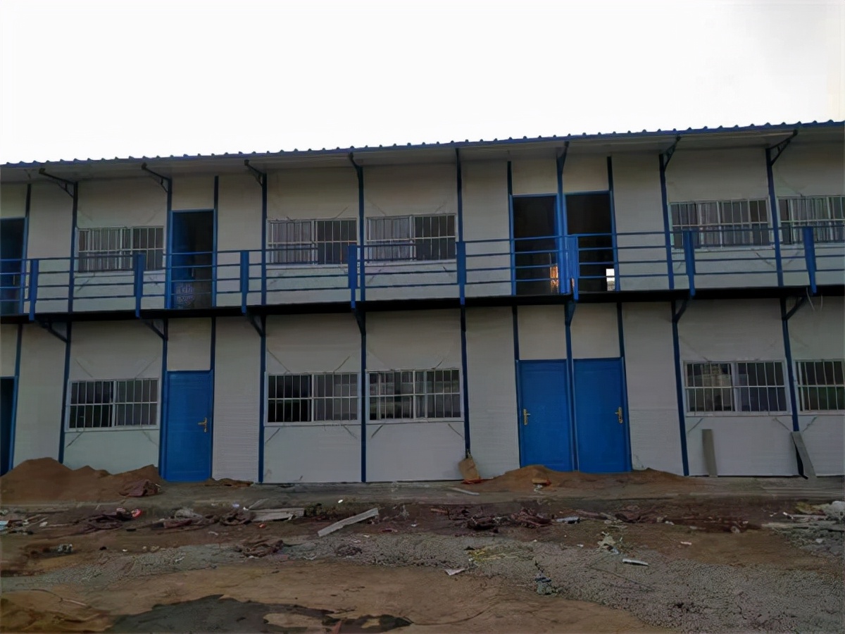 郑州活动房1.安装活动房时应该注意哪些问题？钢结构(图1)