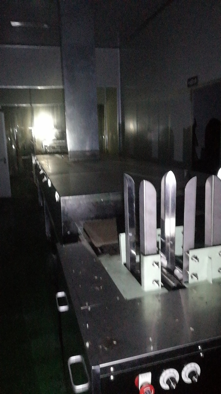 莱芜活动板房拆除板房和轻钢组合房潜力的建材(图3)