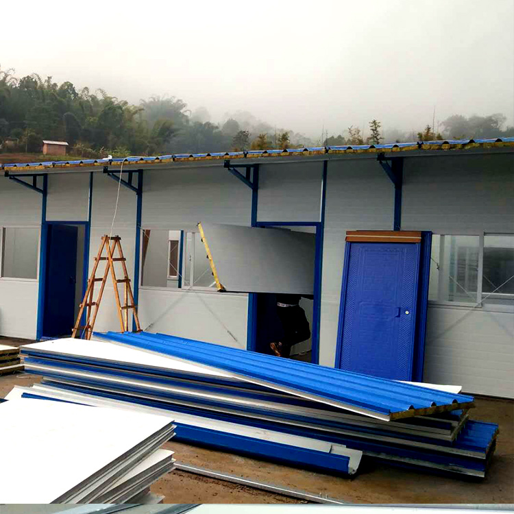 活动板房的材料一般是什么?门窗框架配件有哪些?(图3)