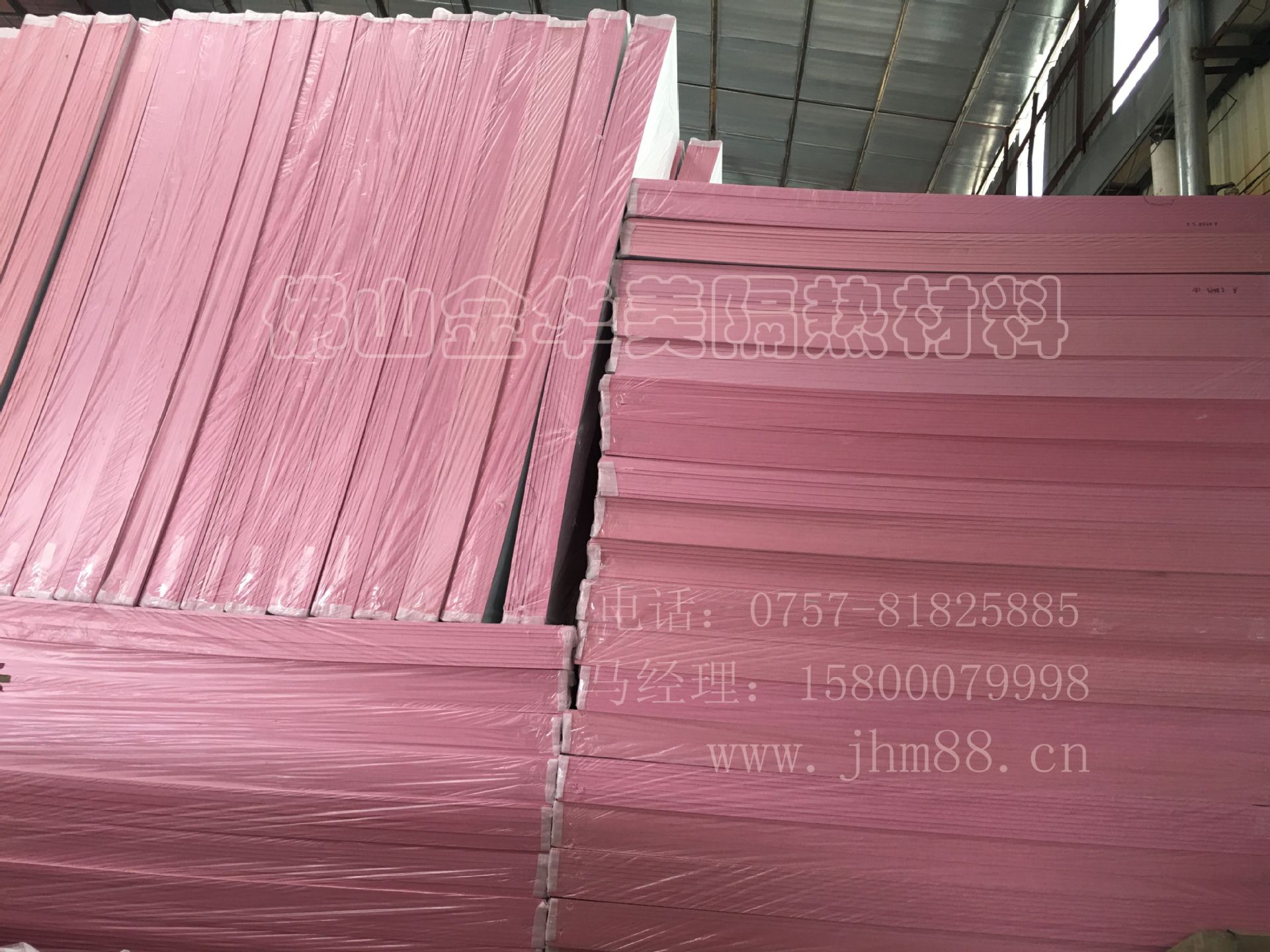 轻彩钢板夹芯板平方米重量低于14KG可以降低活动房结构造价

(图5)