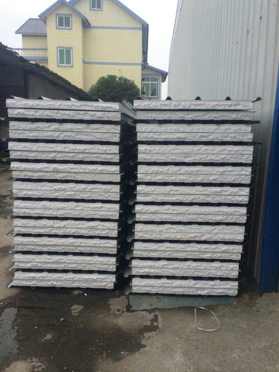 彩钢夹芯板的性能及规格，价格是多少？-博亚建材(图1)