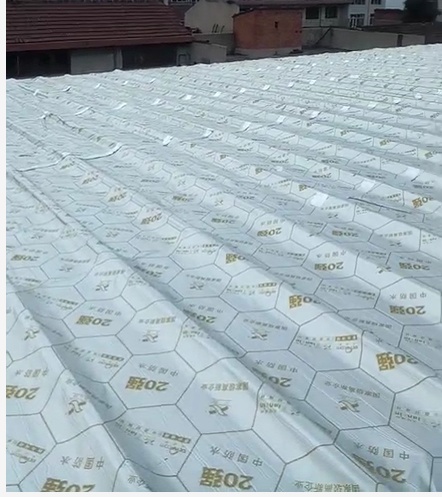 天信强力自粘彩钢屋面专用防水卷材与普通卷材的区别(图4)