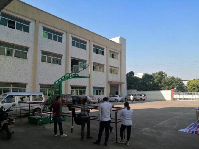 签订厂房租赁合同时需要注意的是什么问题，你知道吗？(图1)