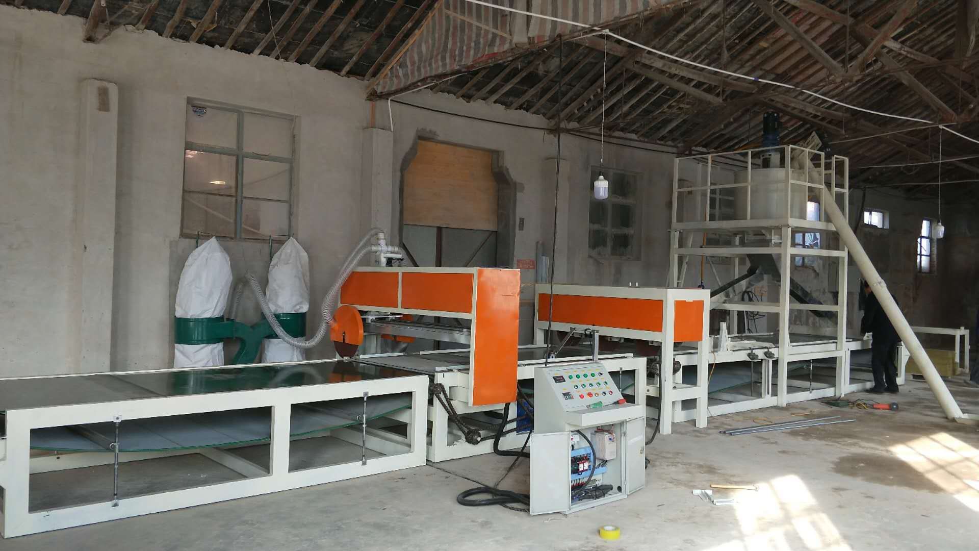 水泥砂浆岩棉复合板使用范围及防火岩棉板介绍(图2)