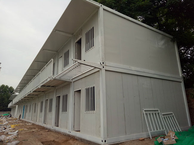 秦皇岛彩钢房厂安装5间彩钢房客户传客户口碑相传(图3)