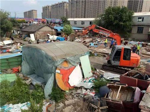 

拆除旧货市场耗资50万元拆除一小区的高空违建要花160万元(图5)