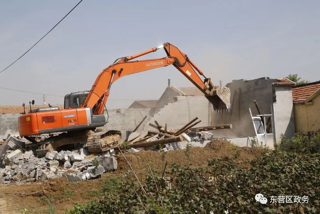 

拆除旧货市场耗资50万元拆除一小区的高空违建要花160万元(图8)