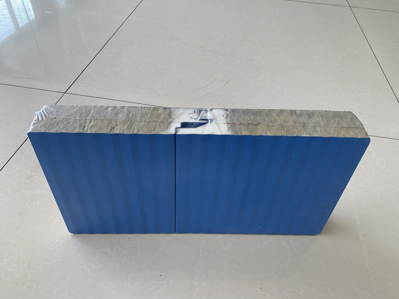 山西华宇天地彩钢钢结构有限公司为您提供。(图)(图7)